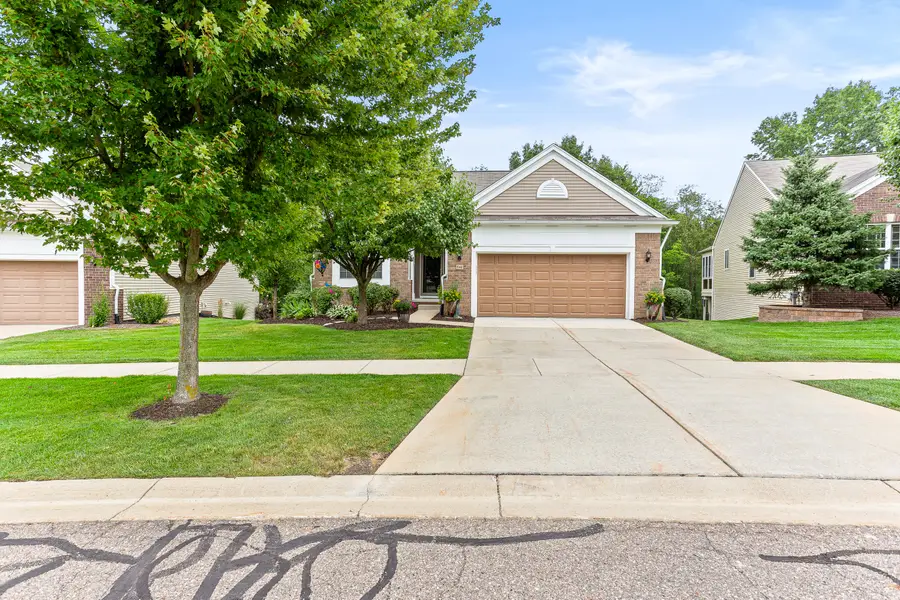 546 Glacier Lane, Howell, MI 48843 - #2