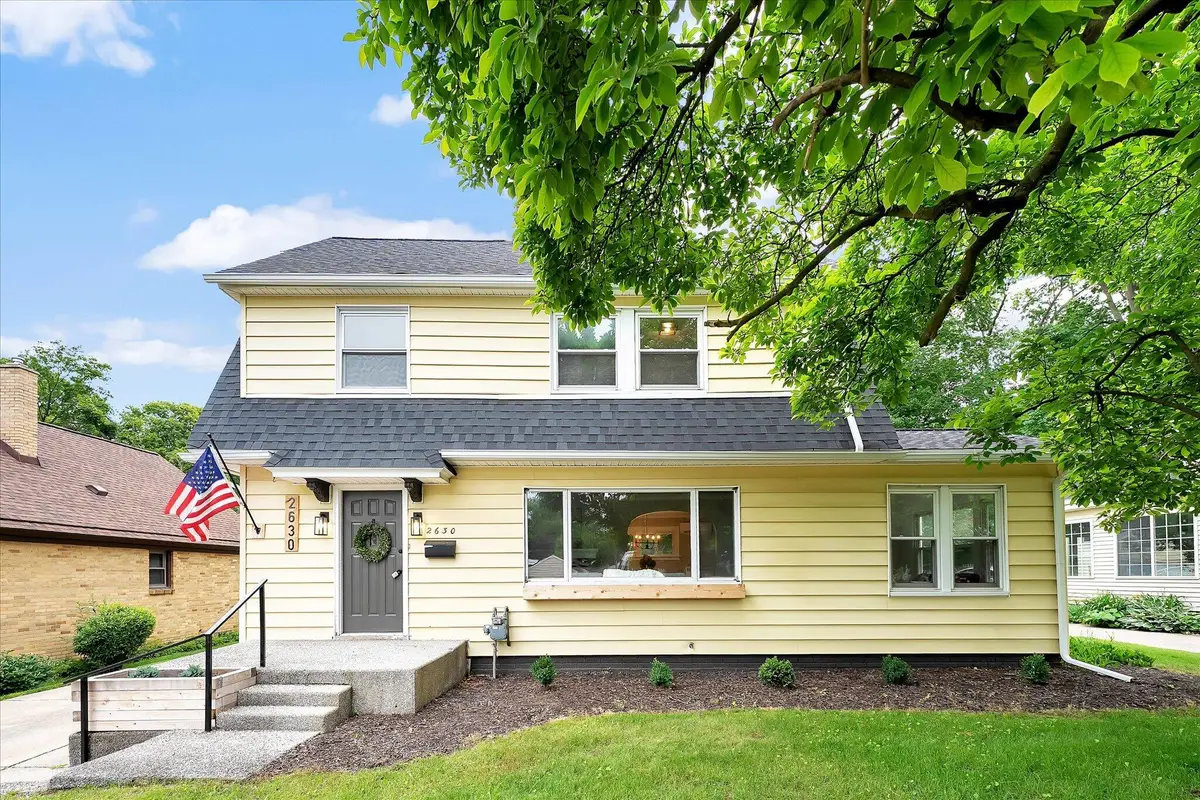 2630 Oakwood Avenue Ne, Grand Rapids, MI 49505 - #1