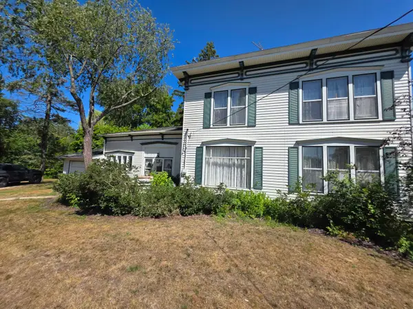 427 S Main, Cedar Springs, MI 49319