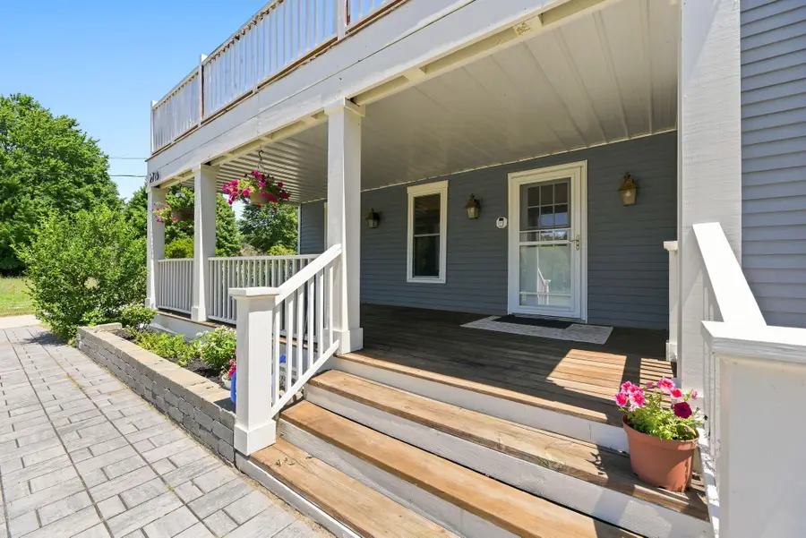 2719 S Cleveland Avenue, Saint Joseph, MI 49085 - #2