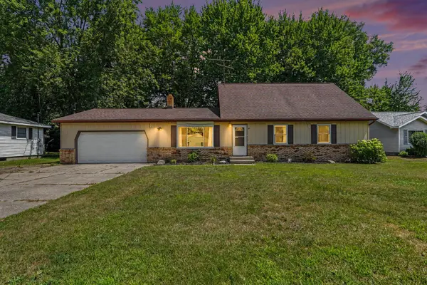 96 West Street, Coopersville, MI 49404