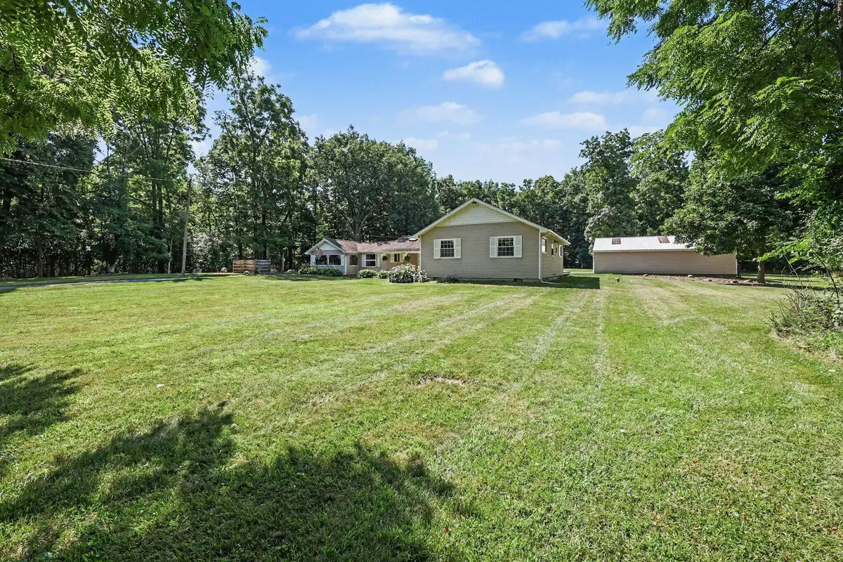 2125 W Kimmel Road, Jackson, MI 49201 - #1