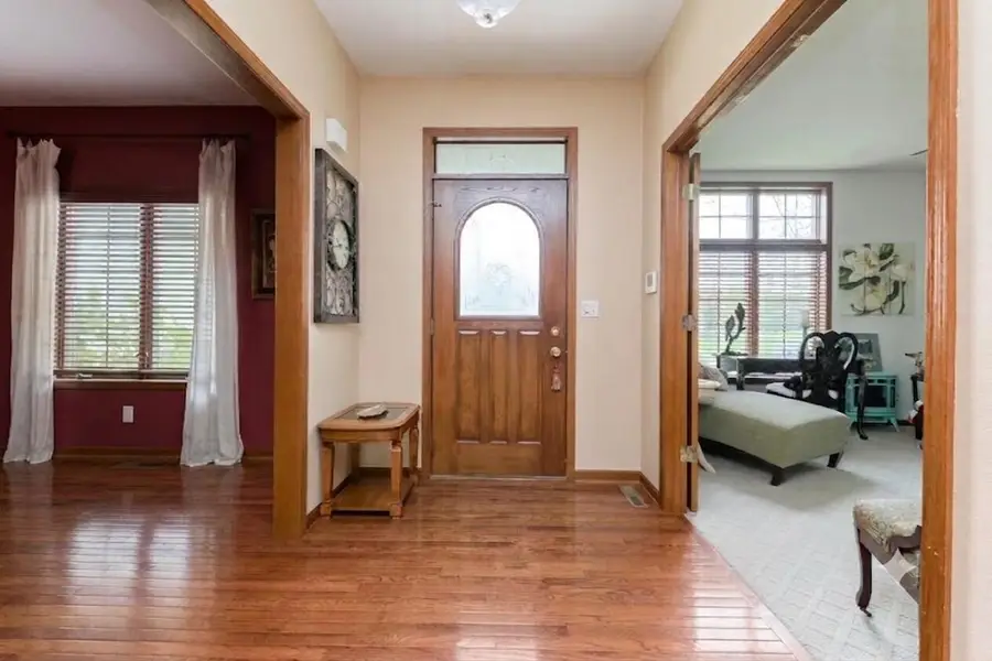 91 Country Hills, Marshall, MI 49068 - #2