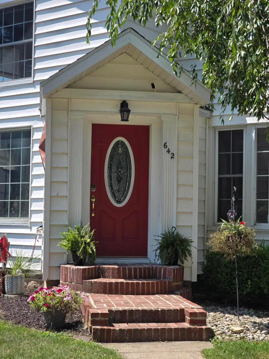 642 Maple Street, Colon, MI 49040 - #3