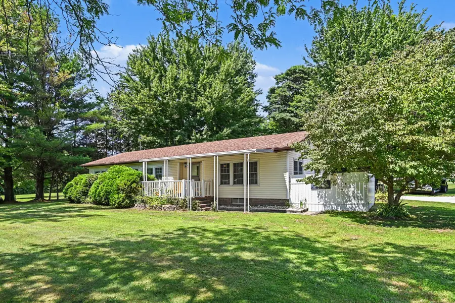 75620 16th Avenue, South Haven, MI 49090 - #2