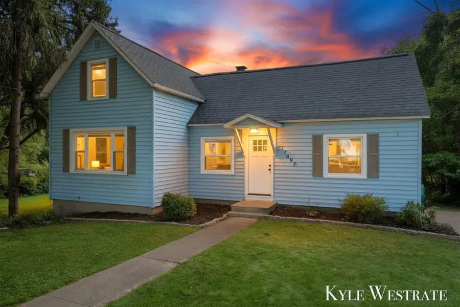 17697 Dogwood Drive, Spring Lake, MI 49456 - #2