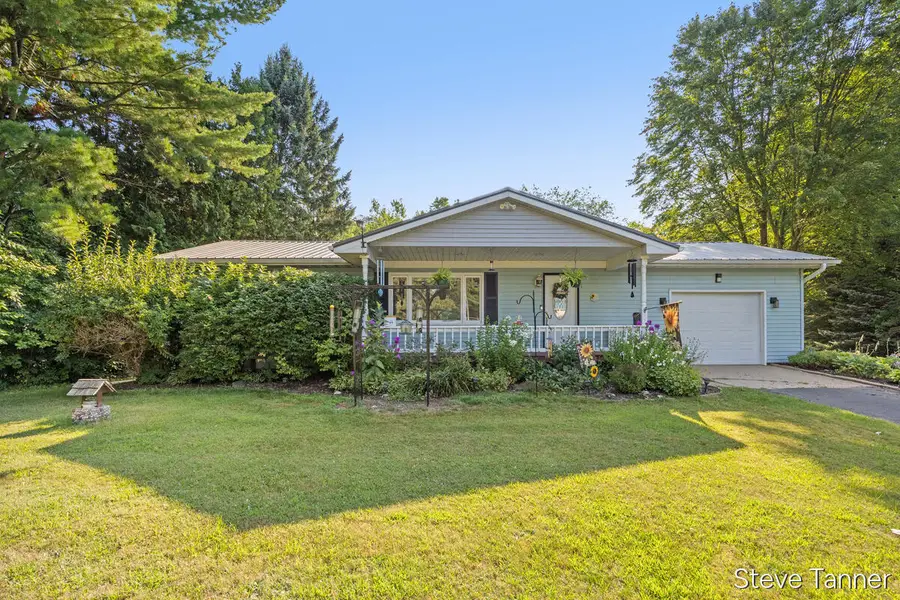3740 E Shore Drive, Stanton, MI 48888 - #2