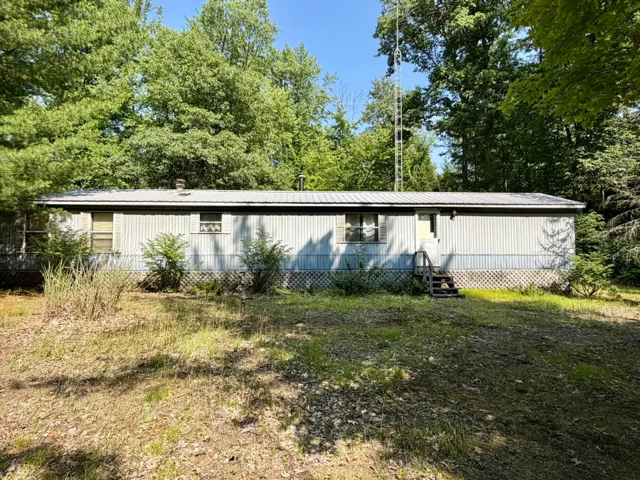 4085 Leckrone Road, Brethren, MI 49619 - #3