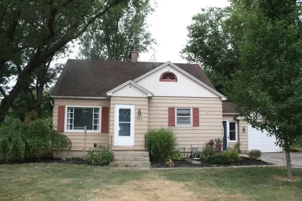 605 64th Avenue, Zeeland, MI 49464