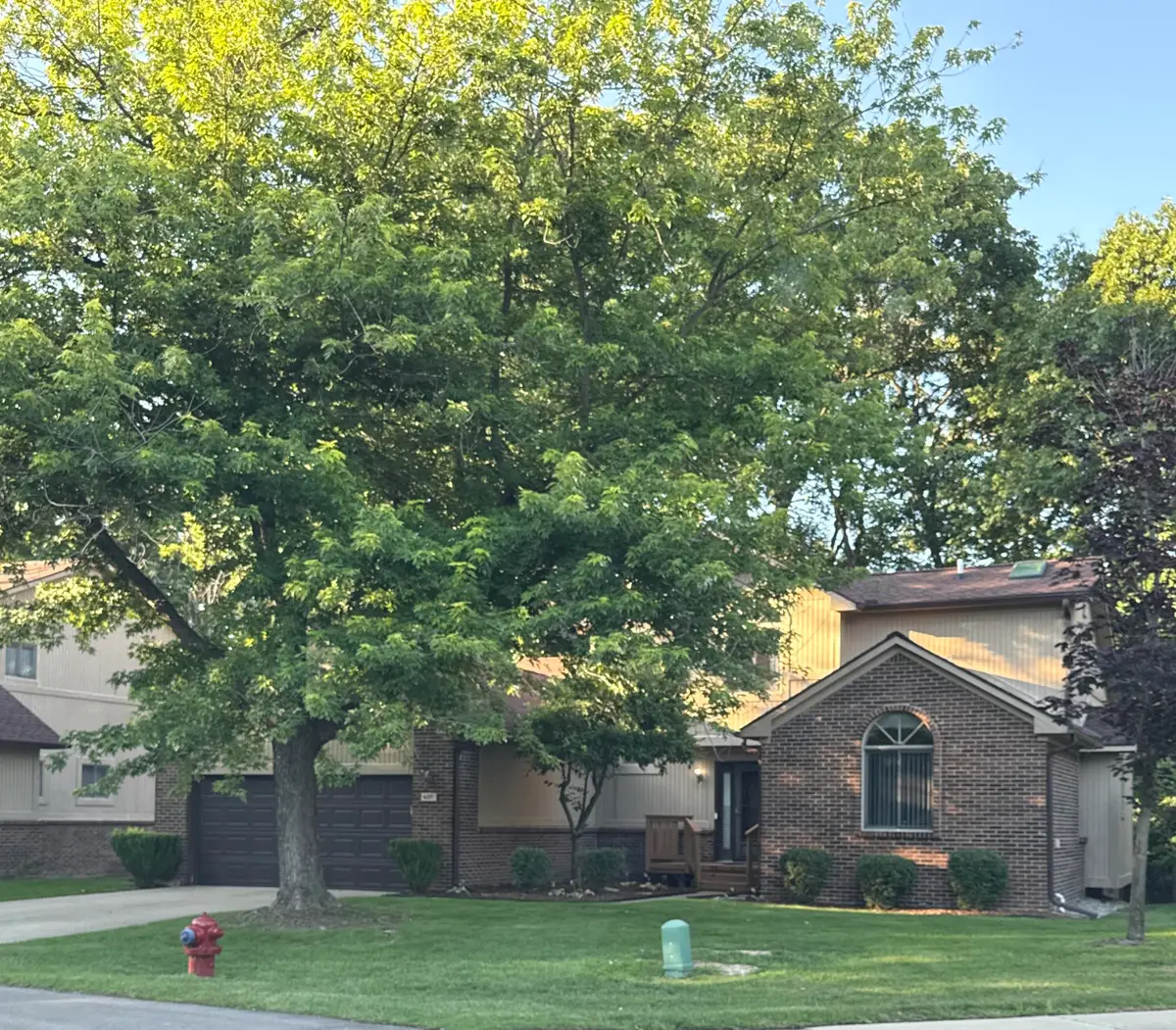 6257 Gatewood, West Bloomfield, MI 48322 - #1