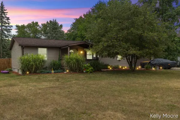 2542 E Bluewater Highway, Ionia, MI 48846