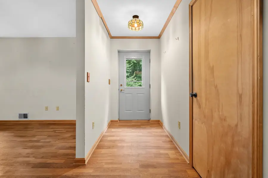 2474 E Vw Avenue E, Vicksburg, MI 49097 - #2
