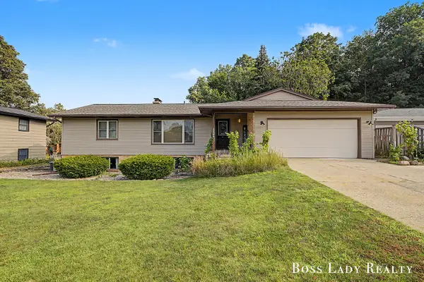 3525 Yellowstone Drive Sw, Grandville, MI 49418