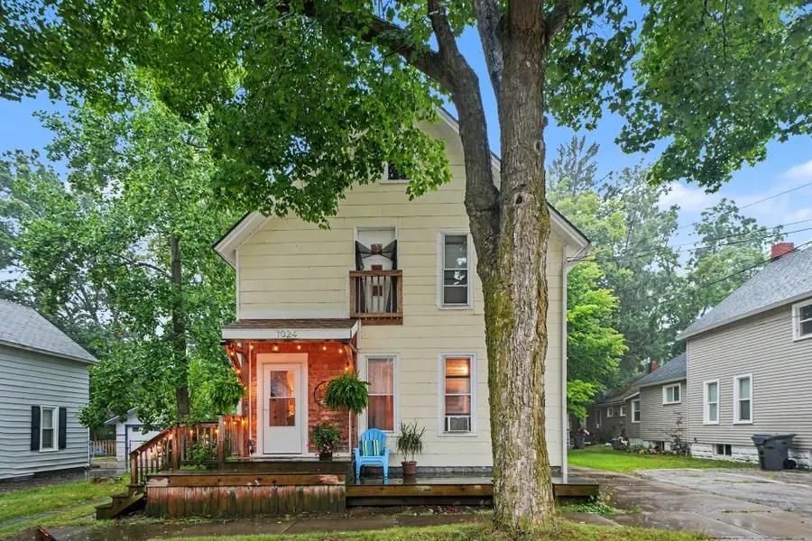 1024 Morrison Avenue, Saint Joseph, MI 49085 - #2