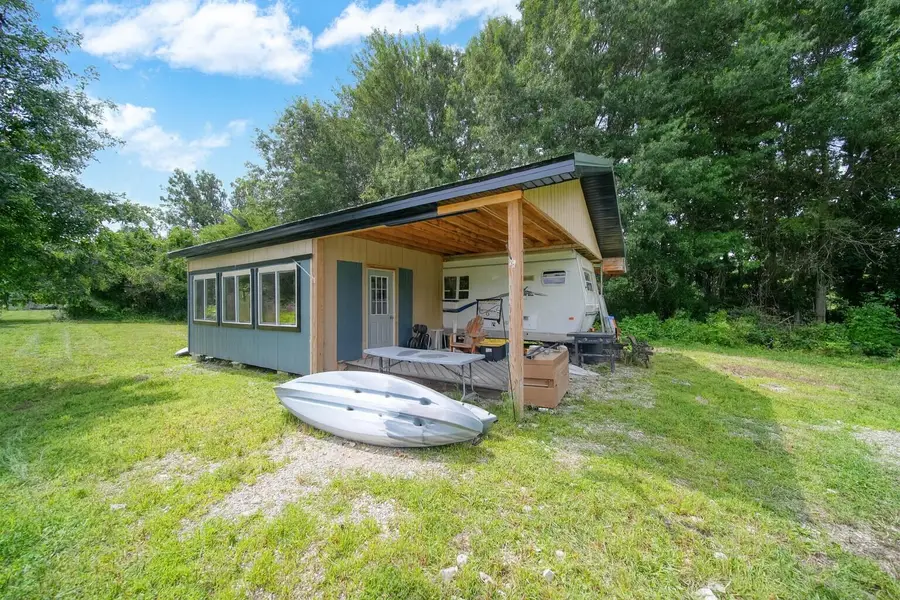 7433 Milan-oakville Road, Milan, MI 48160 - #2
