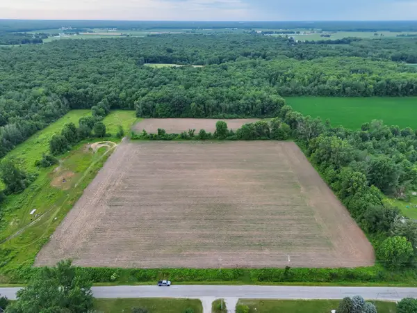 W Sloan Road, Saginaw, MI 48603