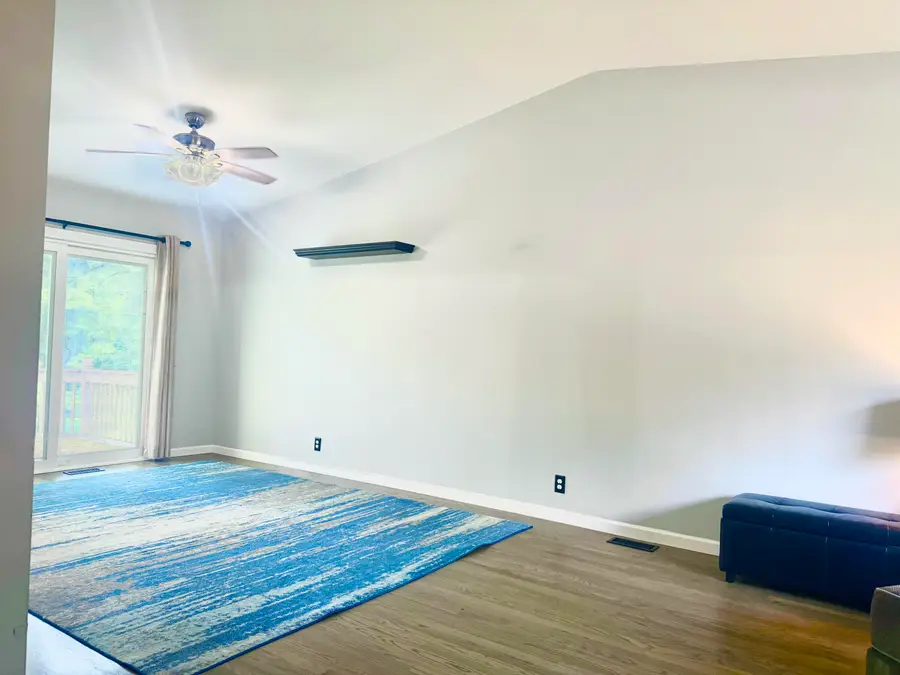 4283 Woodstock Road, Waterford, MI 48328 - #2