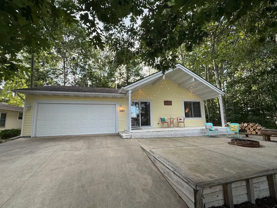 7887 Sixth Street, Canadian Lakes, MI 49346 - #3