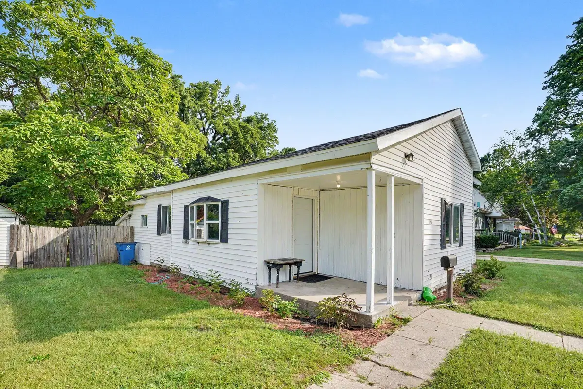 205 E St Marys Street, Decatur, MI 49045 - #1
