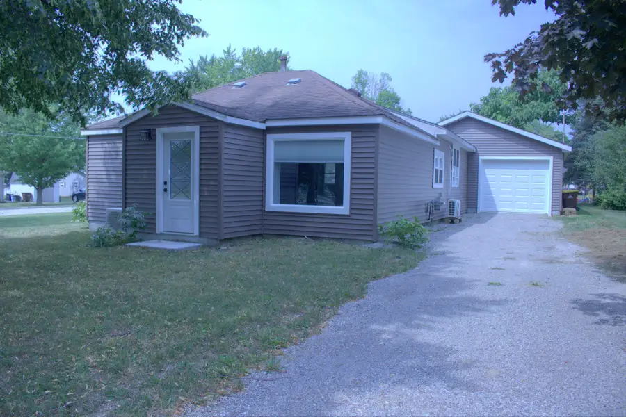 614 Allen Avenue, Alma, MI 48801 - #2