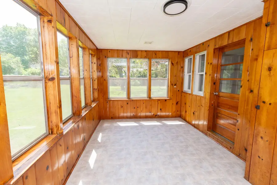 3507 N 5th Street, Niles, MI 49120 - #2