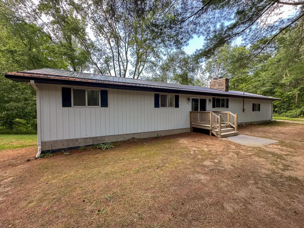 10013 E Beal City Road, Mount Pleasant, MI 48858 - #1