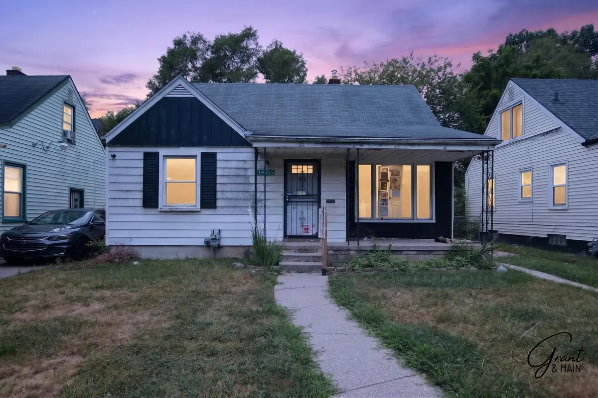 19335 Trinity Street, Detroit, MI 48219 - #1