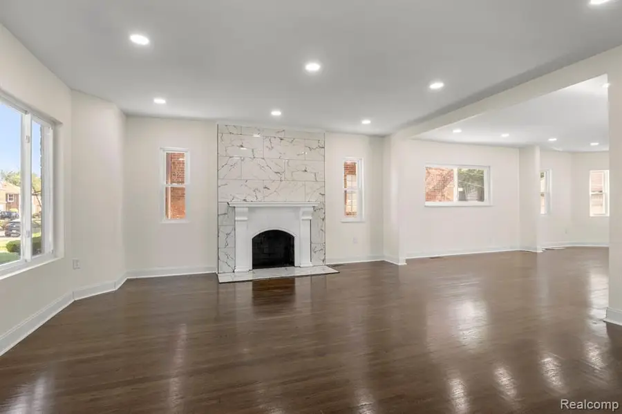 18050 Wisconsin Street, Detroit, MI 48221 - #3