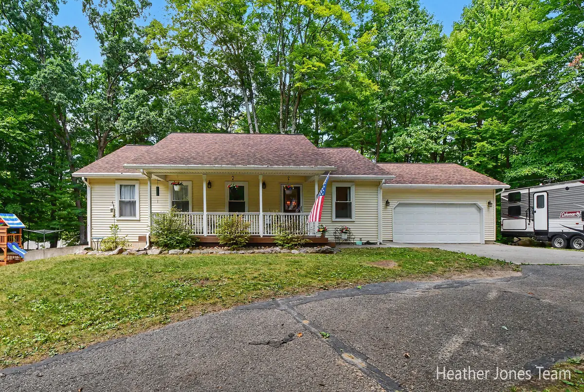6936 Schmeid Road, Lakeview, MI 48850 - #1