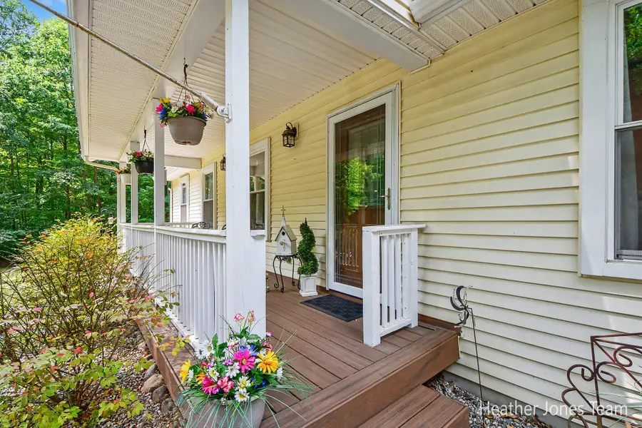 6936 Schmeid Road, Lakeview, MI 48850 - #3