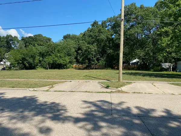 580 School Street, Muskegon, MI 49442