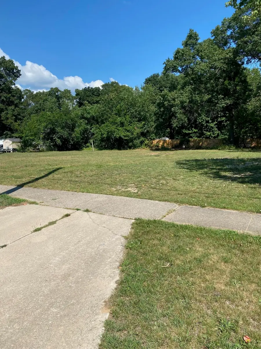 580 School Street, Muskegon, MI 49442 - #2