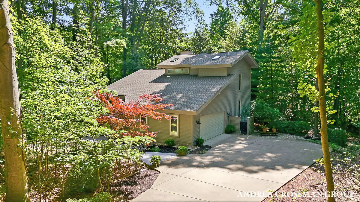 1215 Ash Drive, South Haven, MI 49090 - #1