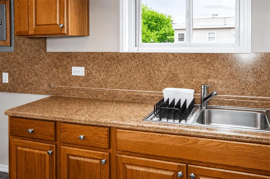 32462 Lenawee Court, Westland, MI 48186 - #3