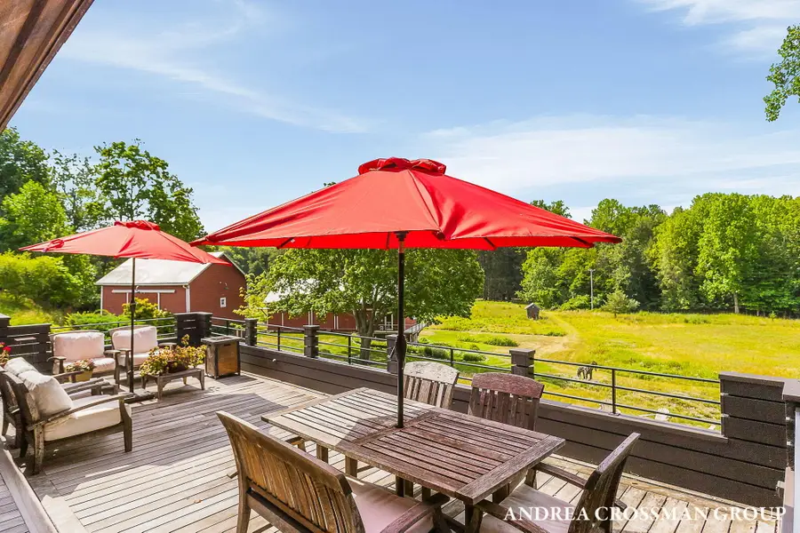 2048 Lakeshore Drive, Fennville, MI 49408 - #2