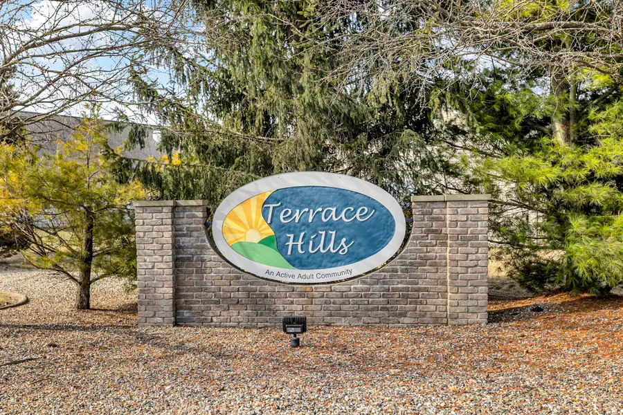 3723 Terrace Hills Lane #10, Jackson, MI 49203 - #3
