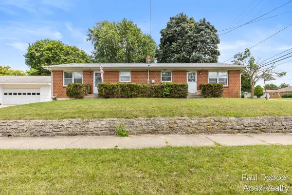 3542 Fuller Avenue Se, Grand Rapids, MI 49508