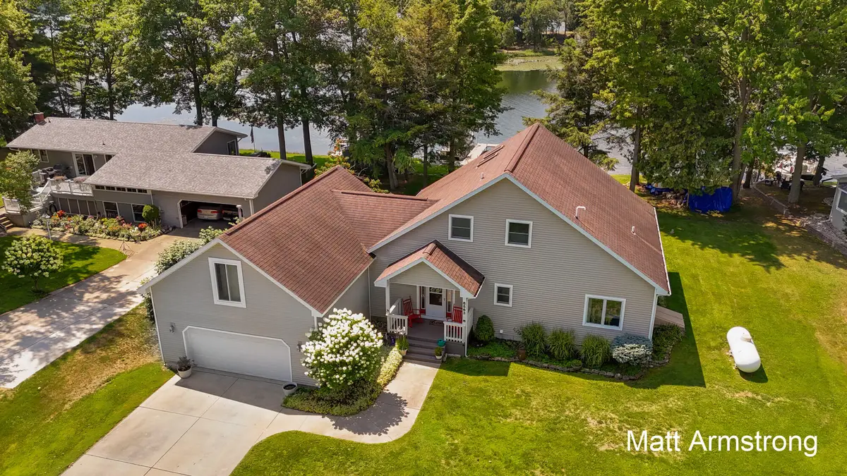 8563 Lynwood Lane, Mecosta, MI 49332 - #1