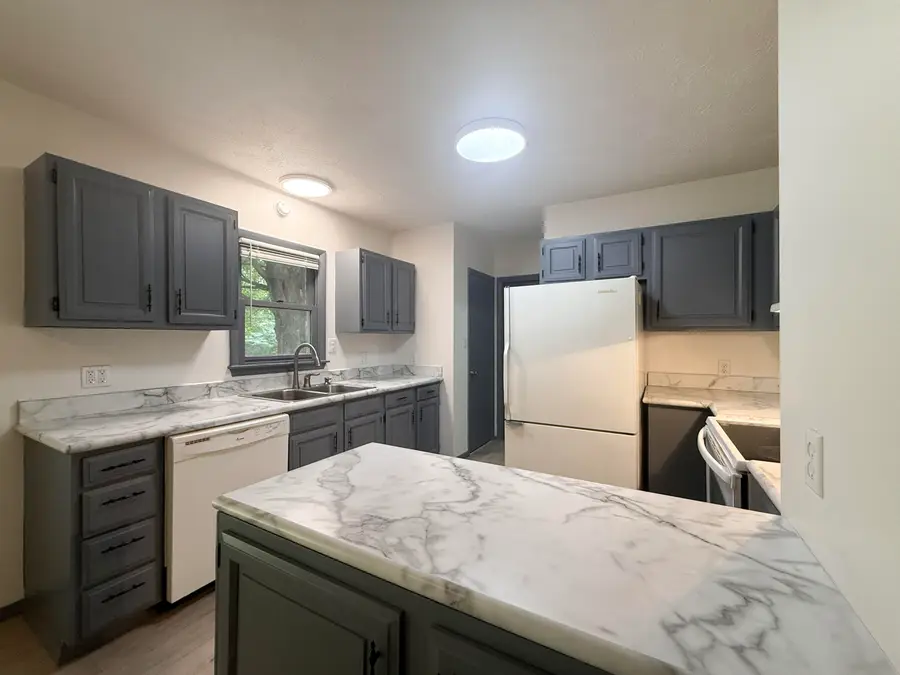 30417 Us-12, Niles, MI 49120 - #3