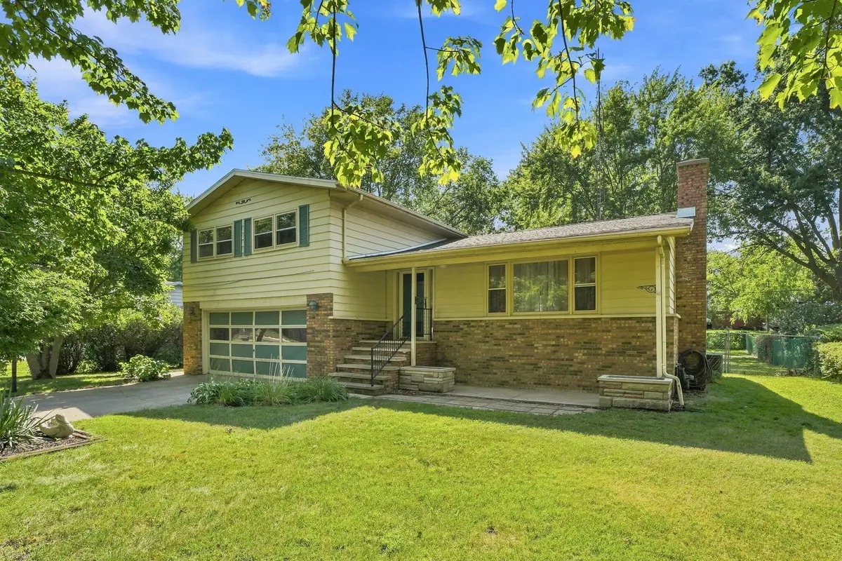 3350 Maple Lane, Saint Joseph, MI 49085 - #1