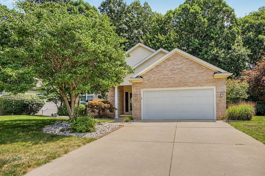 3015 S Wood Dale Drive, Jackson, MI 49203 - #2