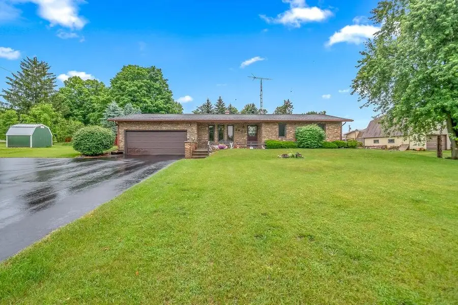 2607 Thompson Street, Osseo, MI 49266 - #3