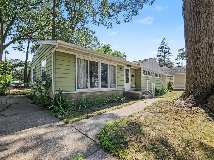 1333 Catherine Avenue, Muskegon, MI 49442 - #3