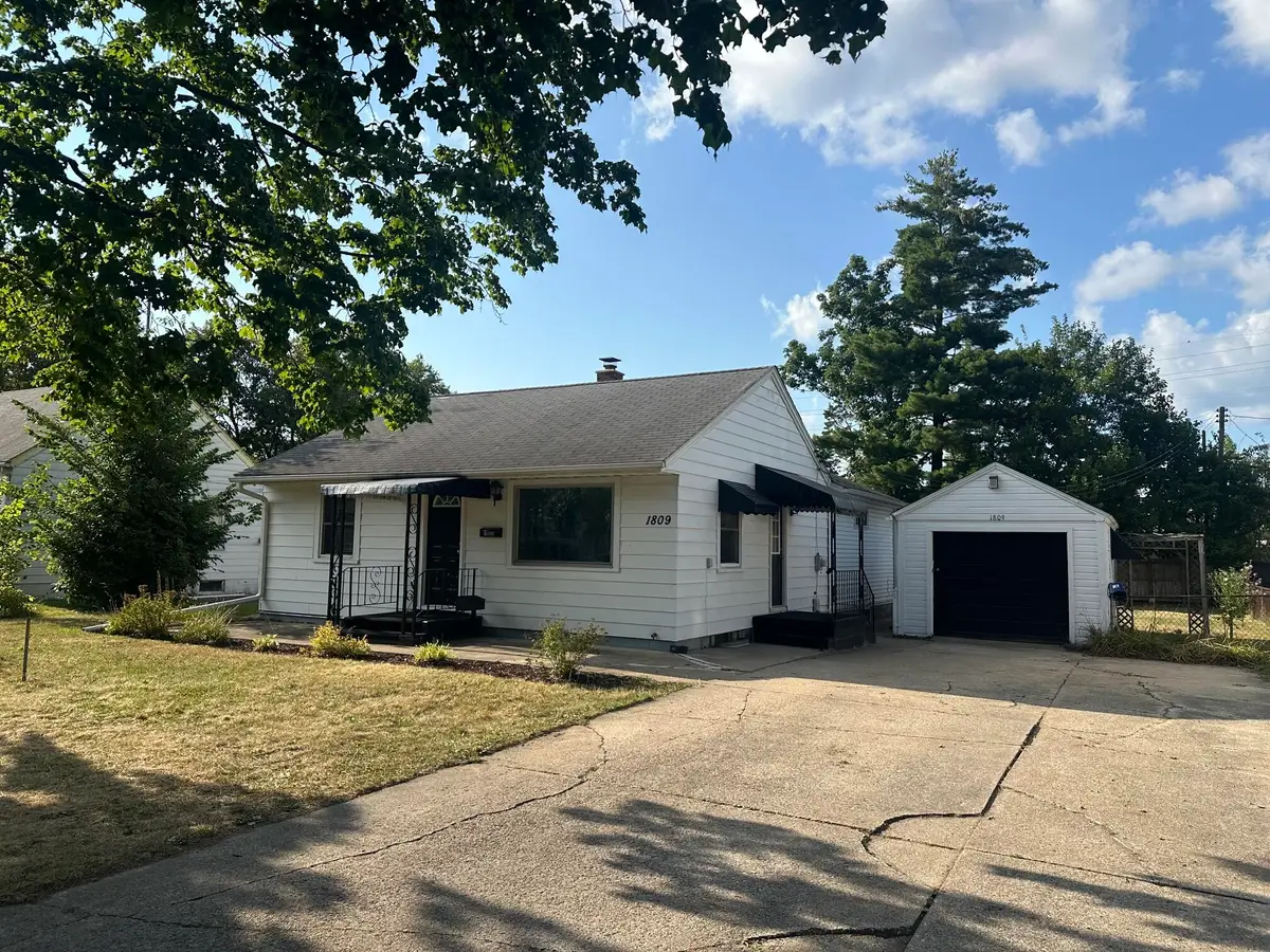 1809 Fulton Street, Kalamazoo, MI 49001 - #1