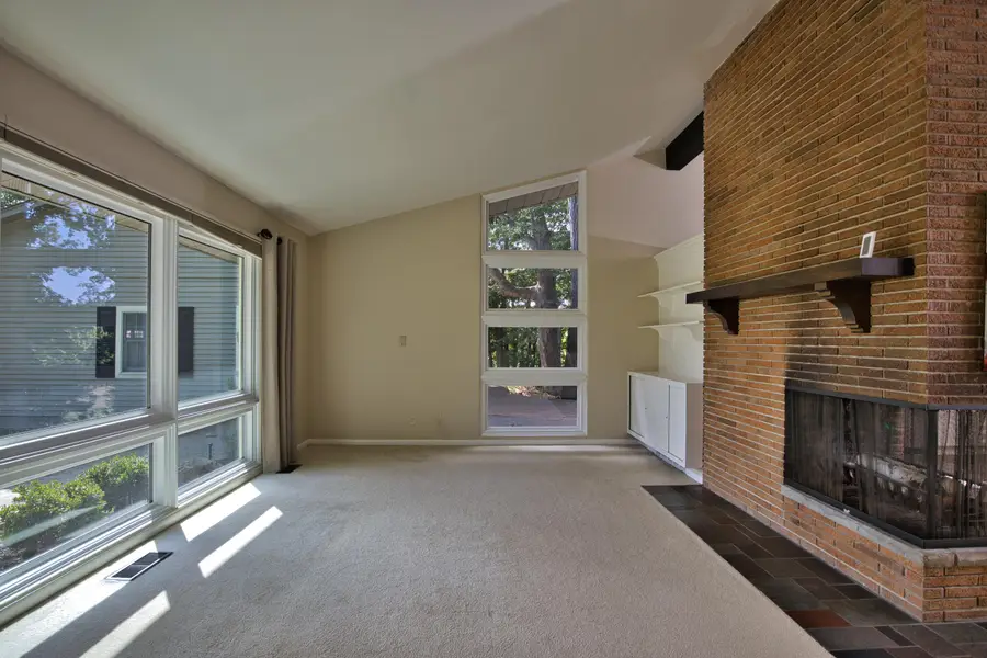 8683 Club House Drive, Brighton, MI 48116 - #3