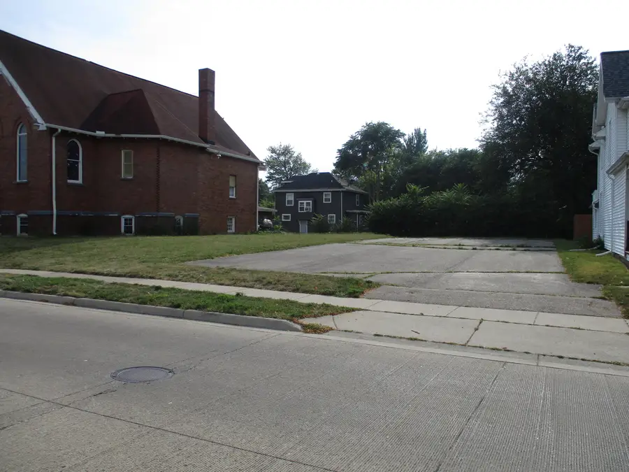 608 Greenwood Place, Jackson, MI 49203 - #2