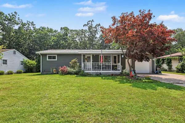 2351 Southwood Avenue, Norton Shores, MI 49441