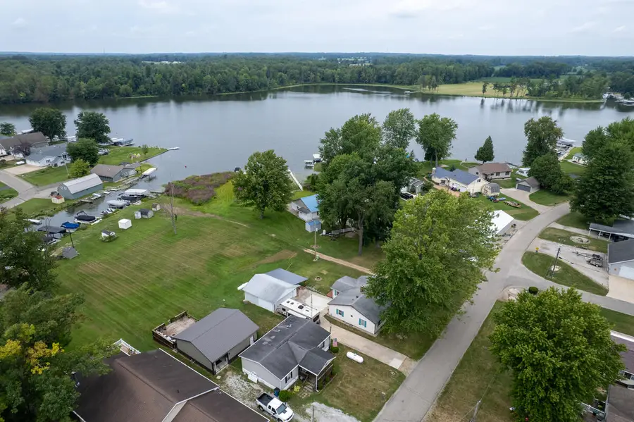418 W Russell Drive, Coldwater, MI 49036 - #2