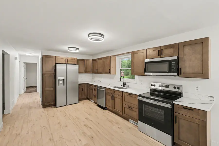 6627 S Jackson Road, Jackson, MI 49201 - #2