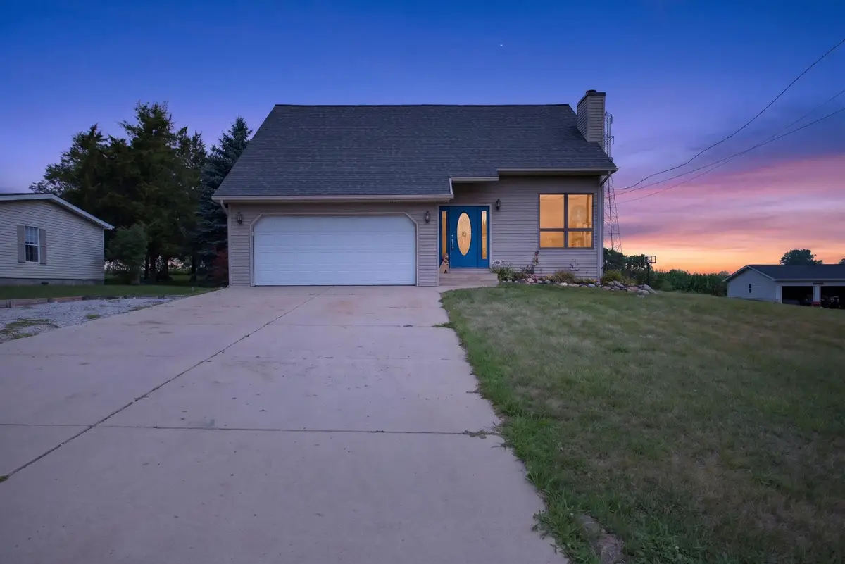 268 Somerset Drive, Brooklyn, MI 49230 - #1